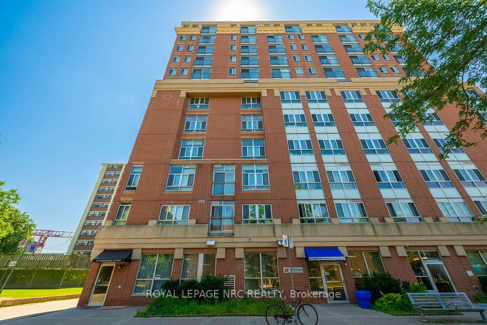 15 Maplewood Avenue PH 6, Toronto, ON M6C 4B4 – main photo
