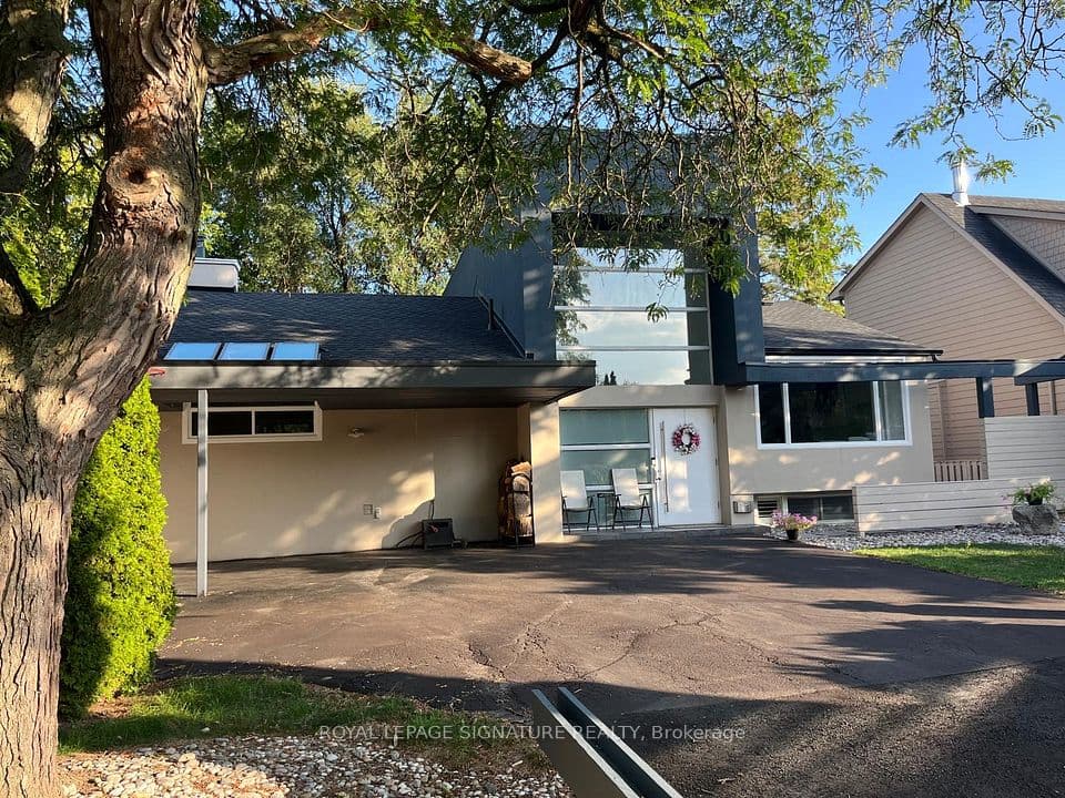 90 Berkinshaw Crescent, Toronto, ON M3B 2T2 – photo 3