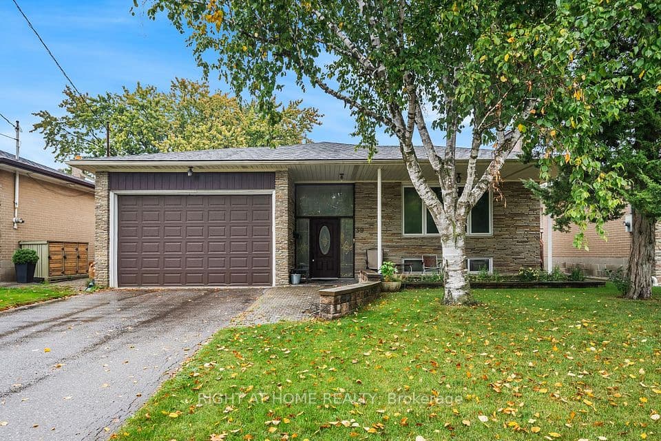 39 Heathview Avenue, Toronto, ON M2K 2C2 – main photo