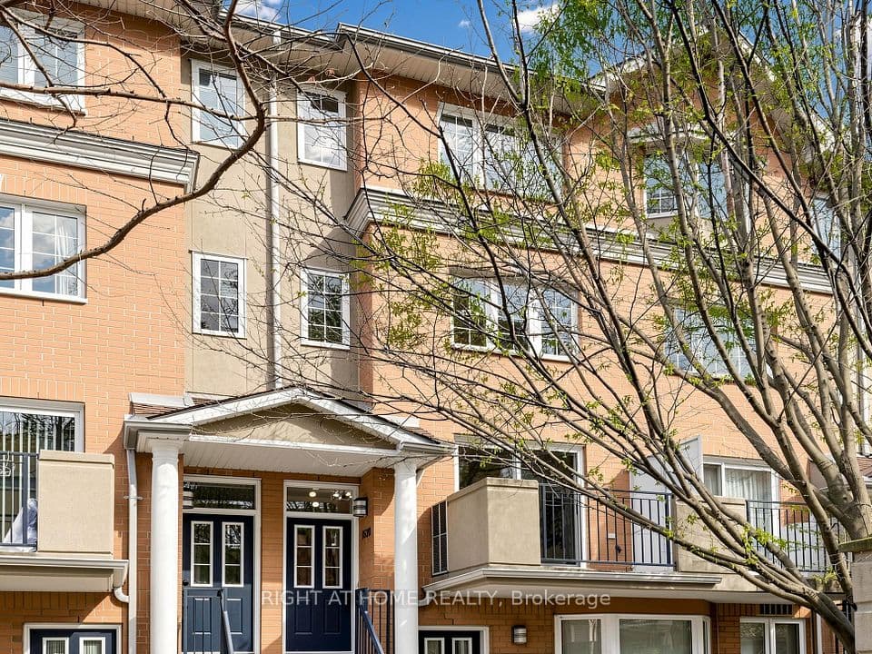 28 Sommerset Way 1520, Toronto, ON M2N 6W7 – photo 2