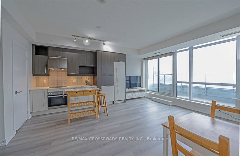 199 Richmond Street W 1708, Toronto, ON M5V 0H4 – photo 3