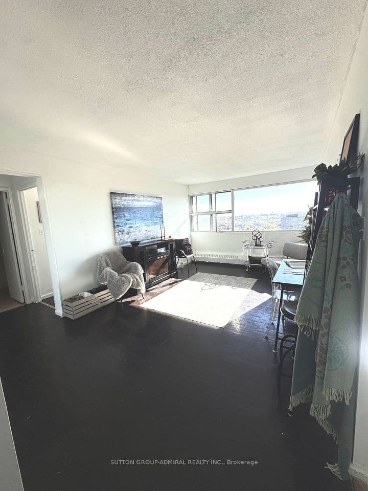 715 Don Mills Road 2405, Toronto, ON M3C 1S5 – photo 3