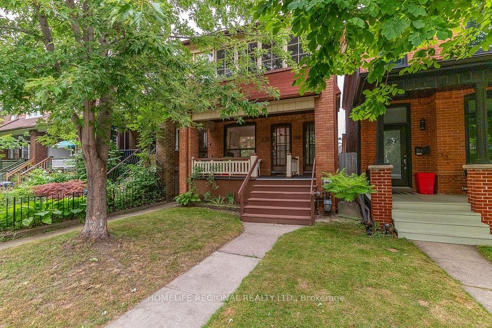 353 St Clarens Avenue, Toronto, ON M6H 3W2 – main photo