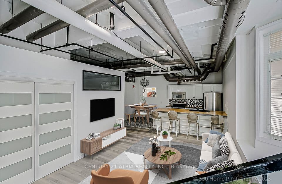 78 St Patrick Street 158, Toronto, ON M5T 3K8 – main photo