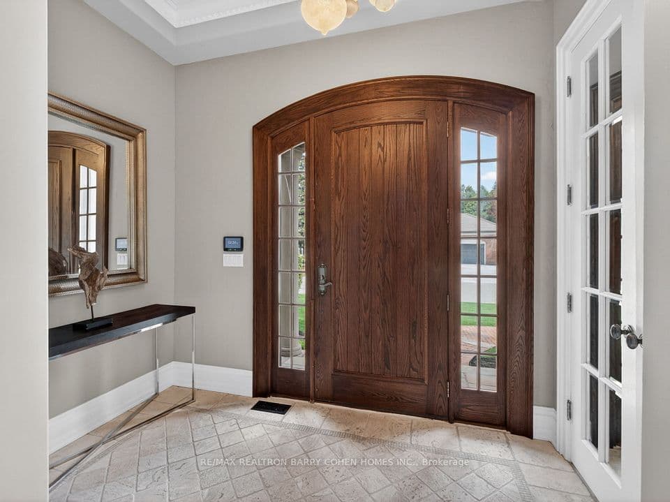 3 Legacy Court, Toronto, ON M2L 2Y7 – photo 3