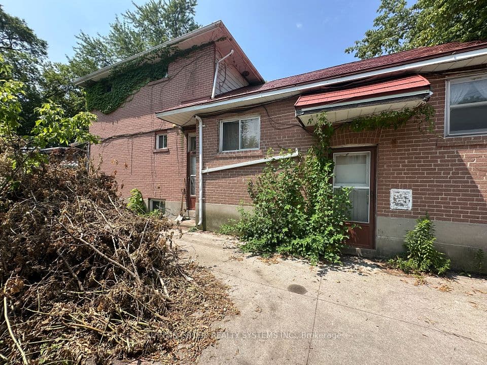89 Reiner Road, Toronto, ON M3H 2L4 – photo 3
