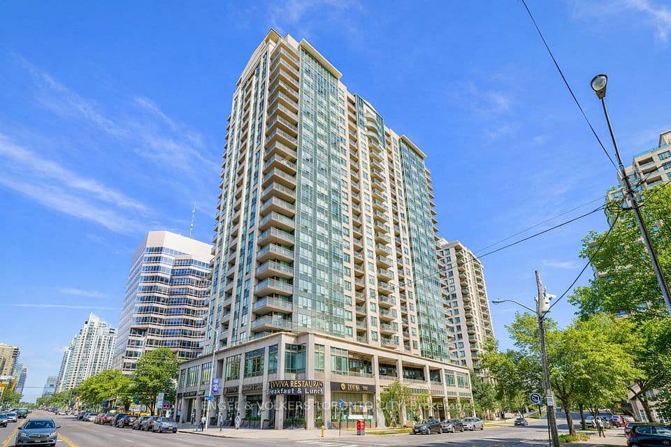 18 Parkview Avenue 1907, Toronto, ON M2N 7H7 – main photo
