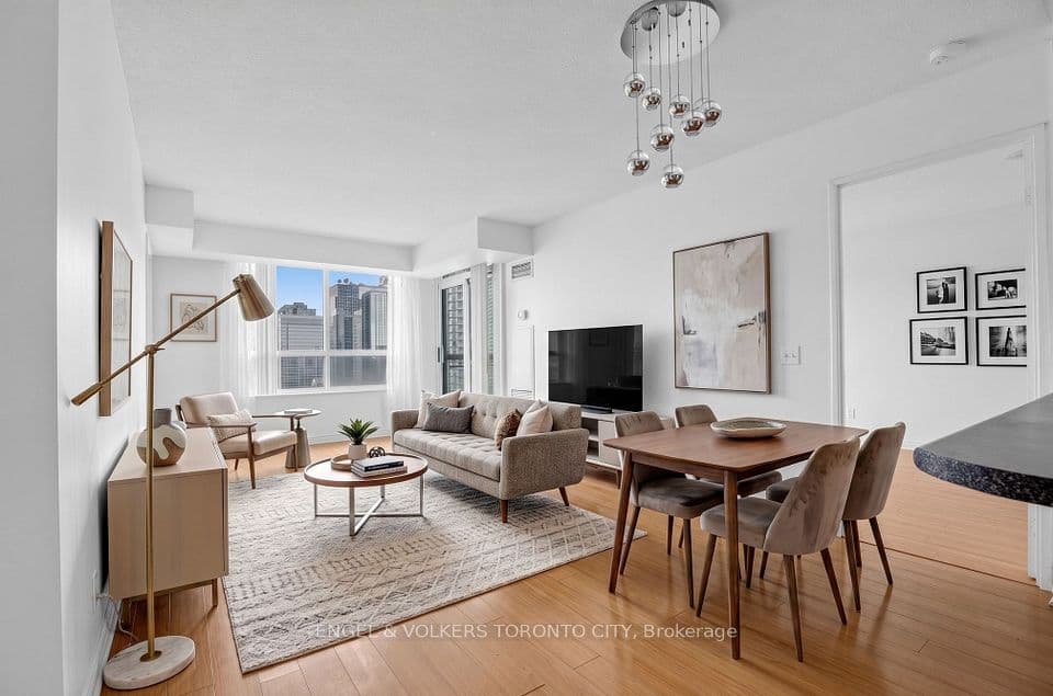 18 Parkview Avenue 1907, Toronto, ON M2N 7H7 – photo 3