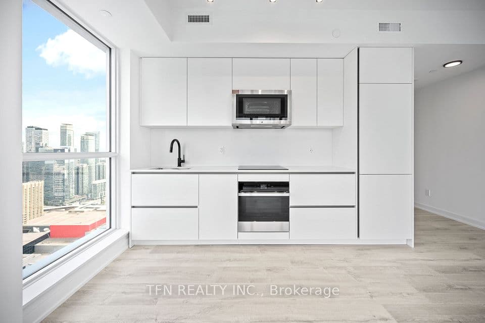 327 King Street W 4506, Toronto, ON M5A 0Y5 – photo 3