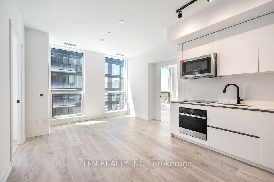 327 King Street W 4704, Toronto, ON M5A 0Y5 – main photo