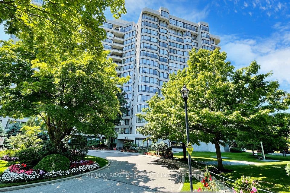 1131 Steeles Avenue W 407, Toronto, ON M2R 3W8 – photo 3
