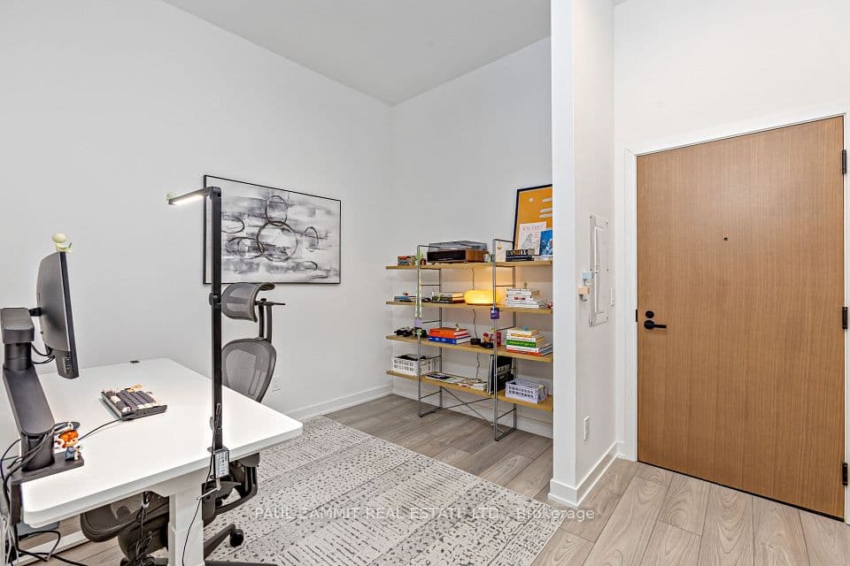 8 Tippett Road 107, Toronto, ON M3H 0E7 – photo 2