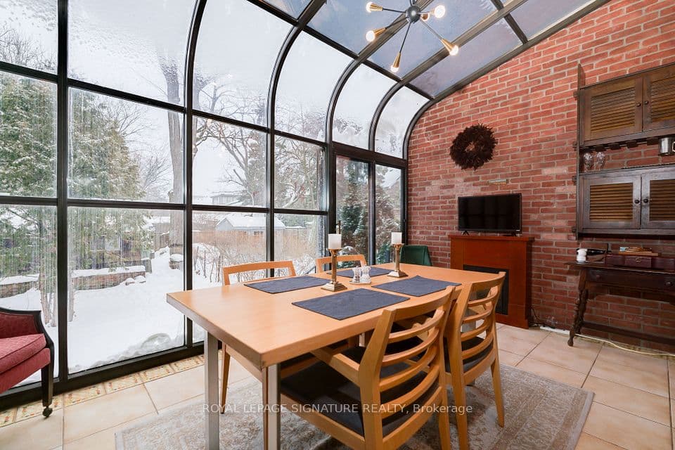 1089 Mt Pleasant Road, Toronto, ON M4P 2M7 – photo 3