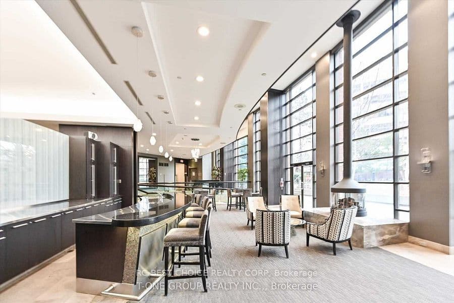 33 Sheppard Avenue 611, Toronto, ON M2N 7K1 – photo 3