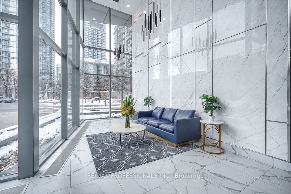 3 Navy Wharf Court 1708, Toronto, ON M5V 3V1 – photo 3