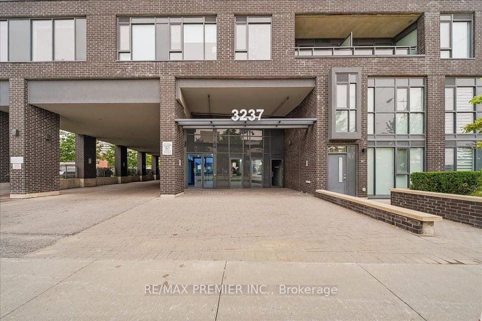 3237 Bayview Avenue 1306, Toronto, ON M2K 2J7 – photo 2