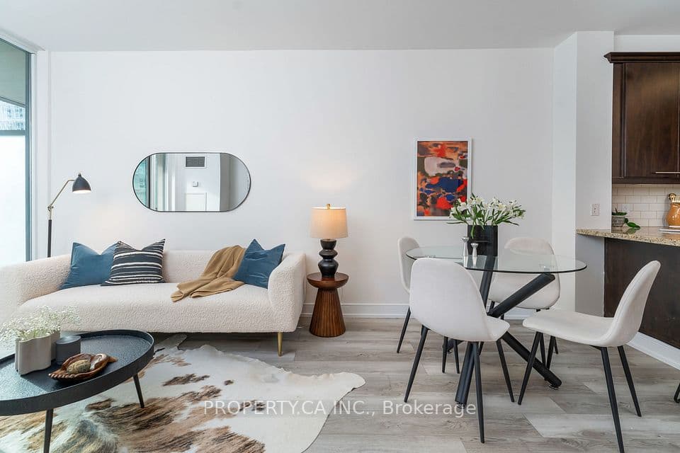 88 Broadway Avenue 1004, Toronto, ON M4P 0A5 – photo 2