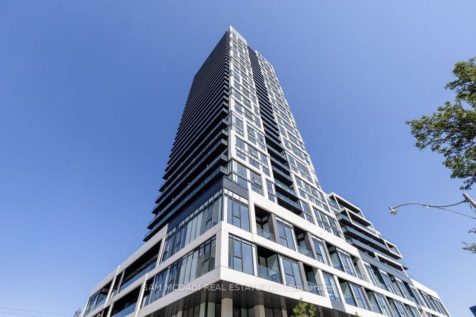 5 Defries Street 801, Toronto, ON M5A 0W7 – main photo