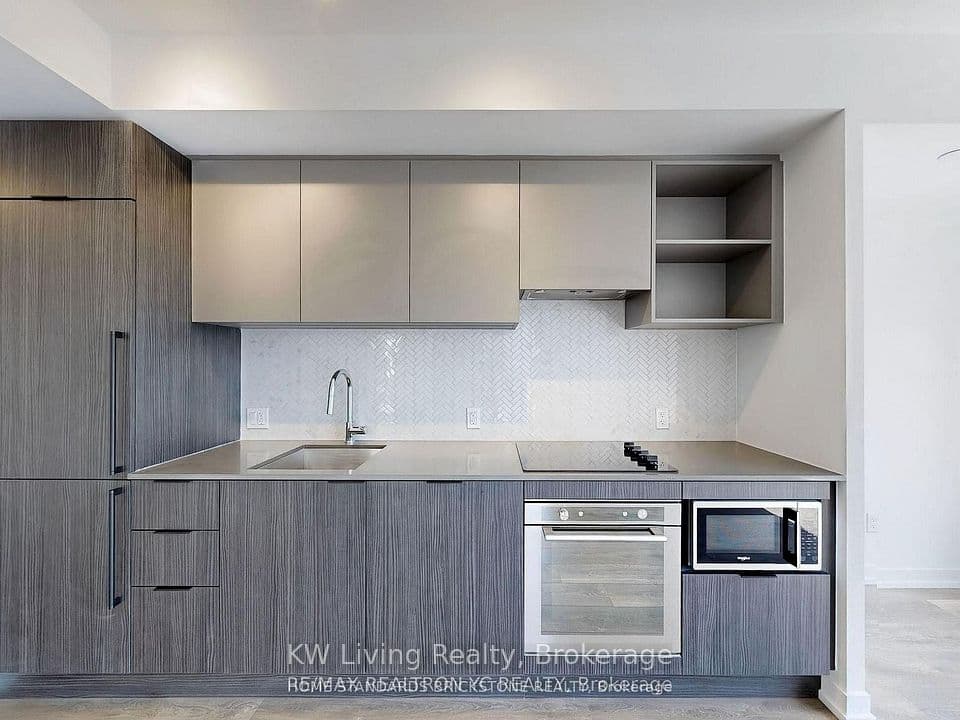 82 Dalhousie Street 1106, Toronto, ON M5B 0C5 – photo 2