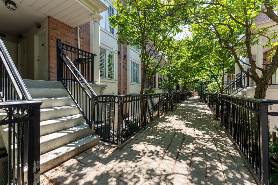 3 Everson Drive 651, Toronto, ON M2N 7C2 – main photo