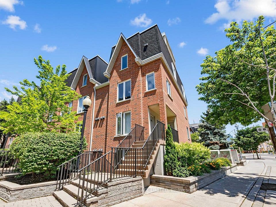 26 Douro Street 333, Toronto, ON M6K 3M4 – main photo