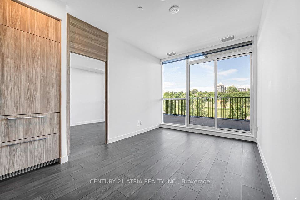 18 Esther Shiner Boulevard 210, Toronto, ON M2K 0J7 – main photo