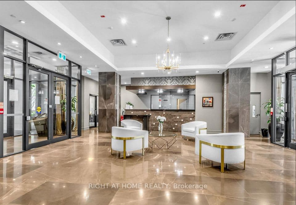 650 Sheppard Avenue E 403, Toronto, ON M2K 3E4 – photo 2