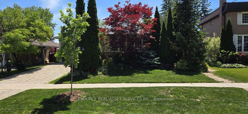 45 Clareville Crescent, Toronto, ON M2J 2B9 – main photo