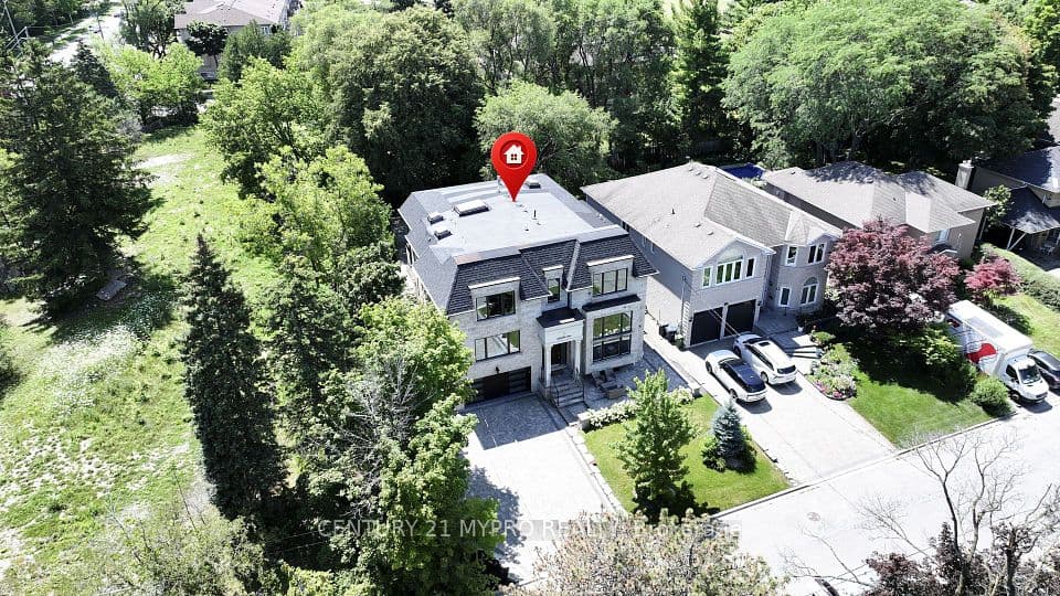 5 Glenelia Avenue, Toronto, ON M2M 2K6 – photo 3