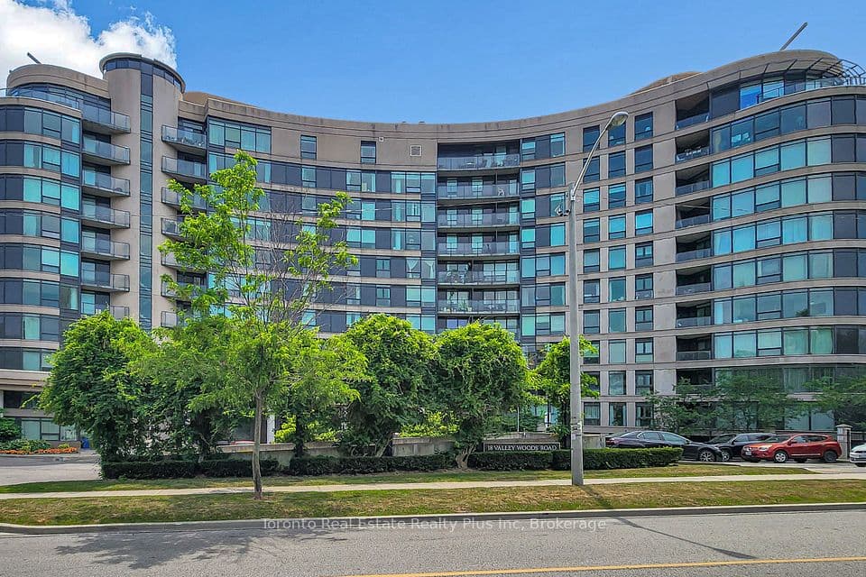 18 Valley Woods Road 507, Toronto, ON M3A 0A1 – main photo