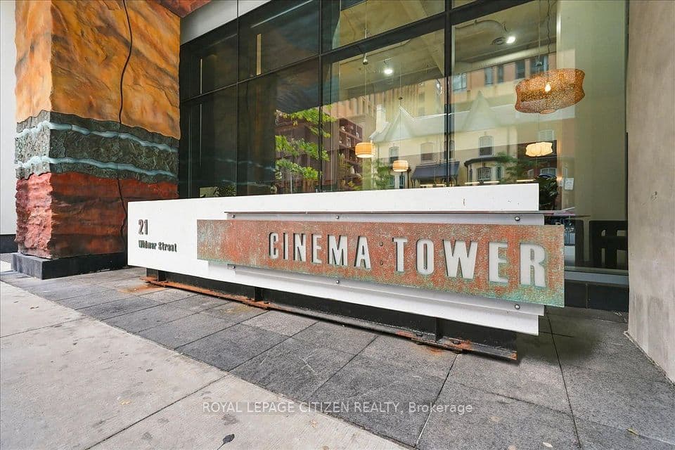 21 Widmer Street 1911, Toronto, ON M5V 0B8 – photo 2