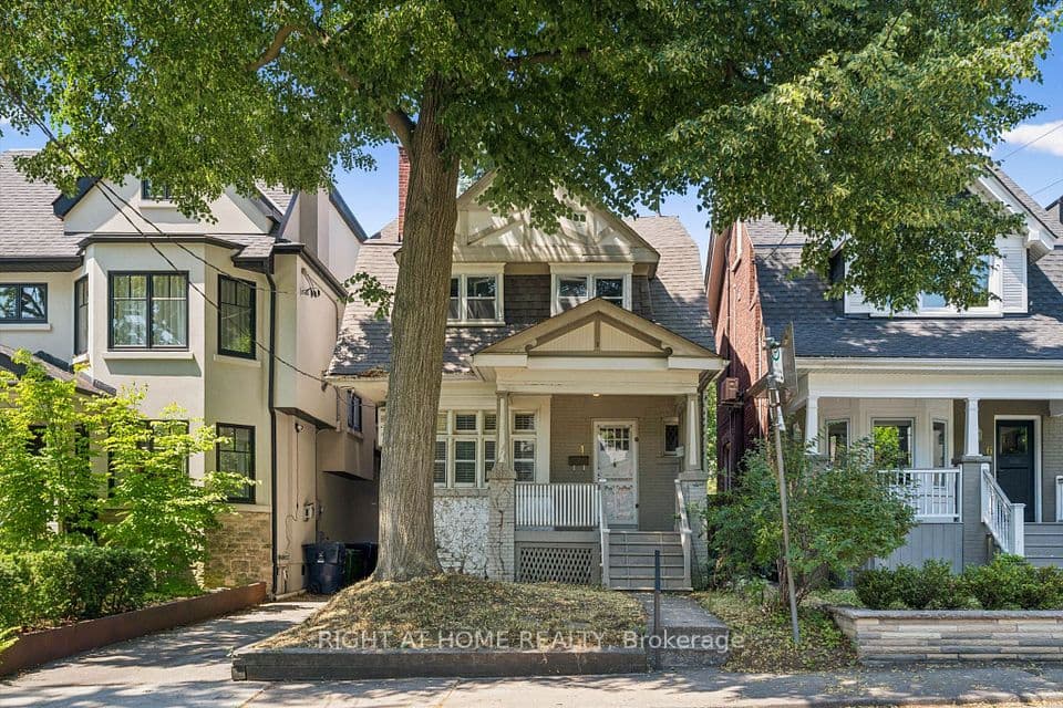 4 Jean Street, Toronto, ON M4W 3A7 – main photo