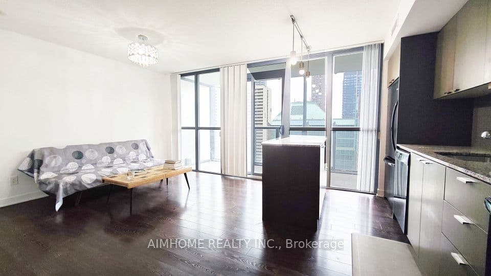 110 Charles Street E 1510, Toronto, ON M4Y 1T5 – main photo