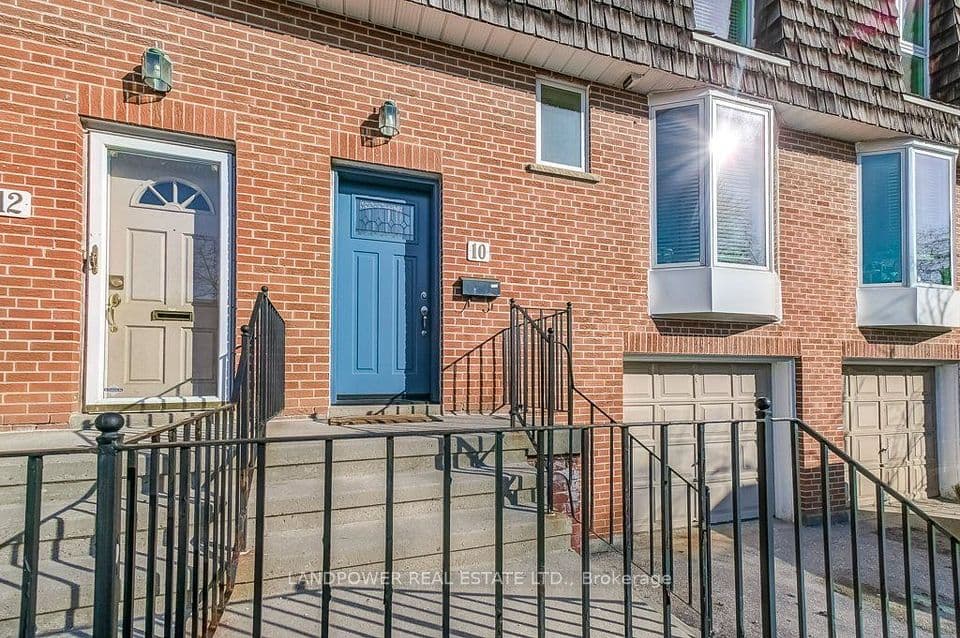 10 Brassbell Mill Way, Toronto, ON M2L 1P7 – photo 3