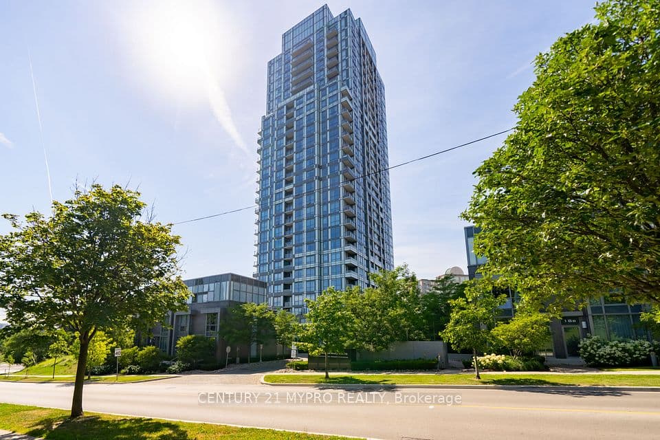 18 Graydon Hall Drive 212, Toronto, ON M3A 0A4 – main photo