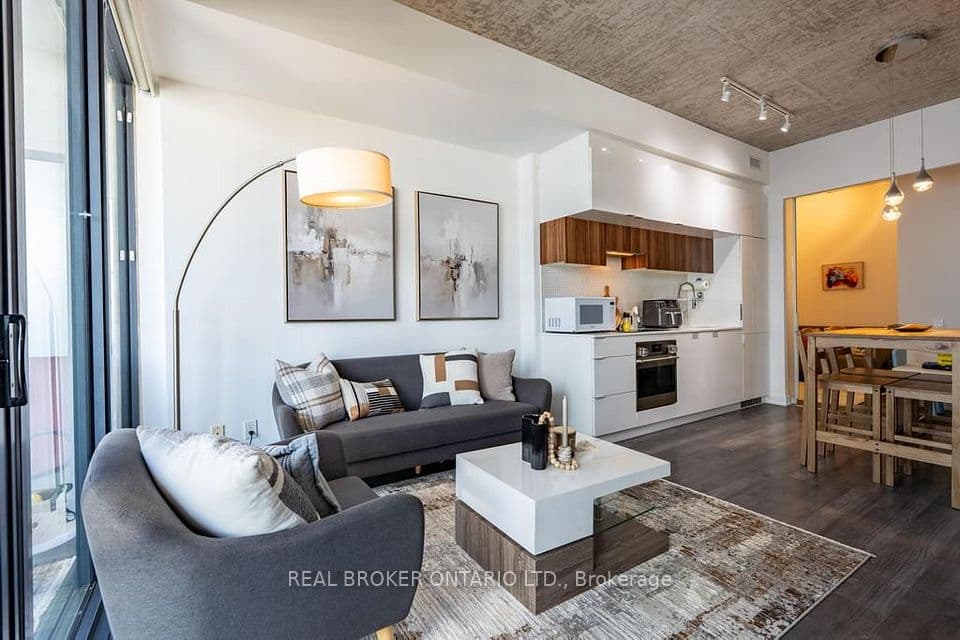 185 Roehampton Avenue S 1601, Toronto, ON M4P 0C6 – main photo