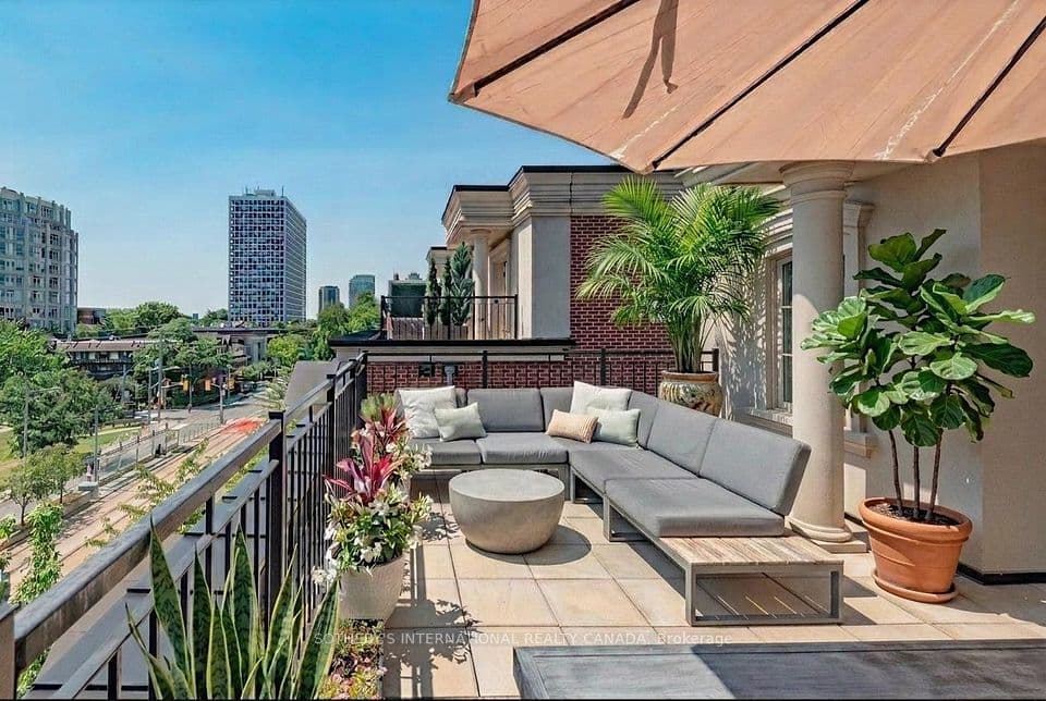 288 St Clair Avenue W TH1, Toronto, ON M4V 1S3 – photo 2