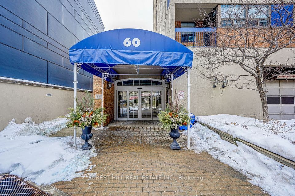 60 St. Patrick Street 728, Toronto, ON M5T 2X5 – photo 2