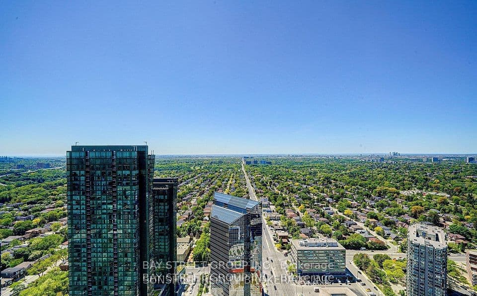 5 Sheppard Avenue E 4218, Toronto, ON M2N 0G4 – main photo