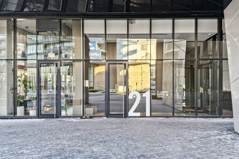 21 Lawren Harris Square 801, Toronto, ON M5A 0T4 – photo 3