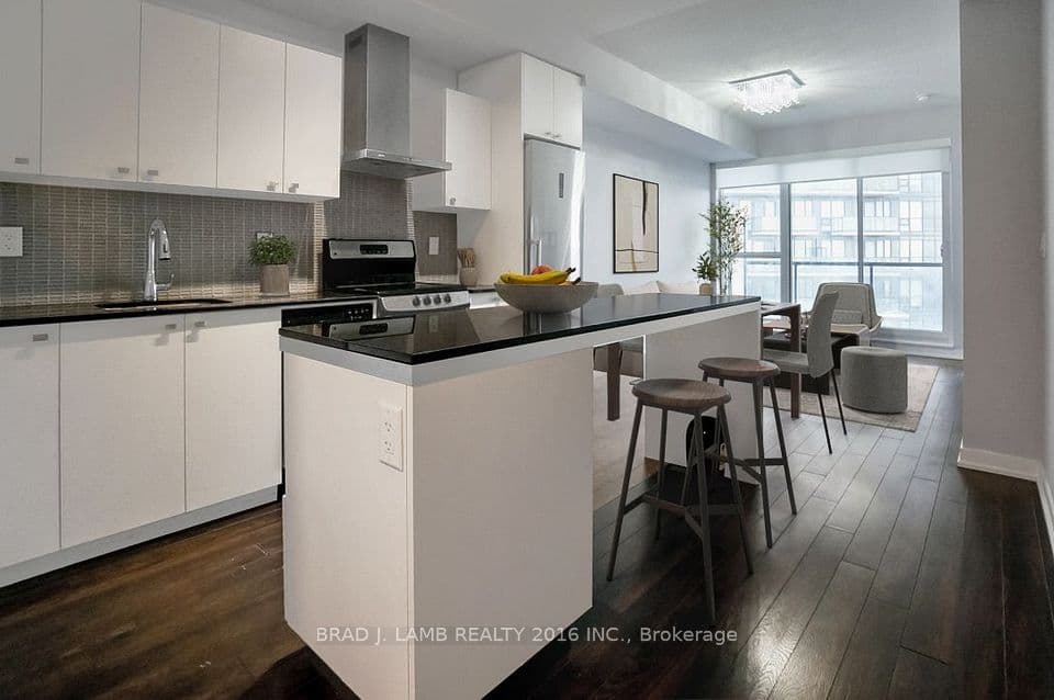 51 East Liberty Street 2211, Toronto, ON M6K 3P8 – main photo
