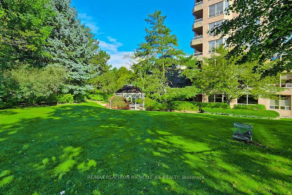 1200 Don Mills Road 101, Toronto, ON M3B 3N8 – main photo