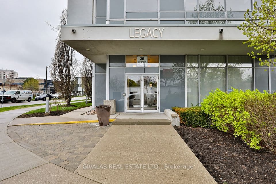 30 Herons Hill Way 2110, Toronto, ON M2J 0A7 – photo 3