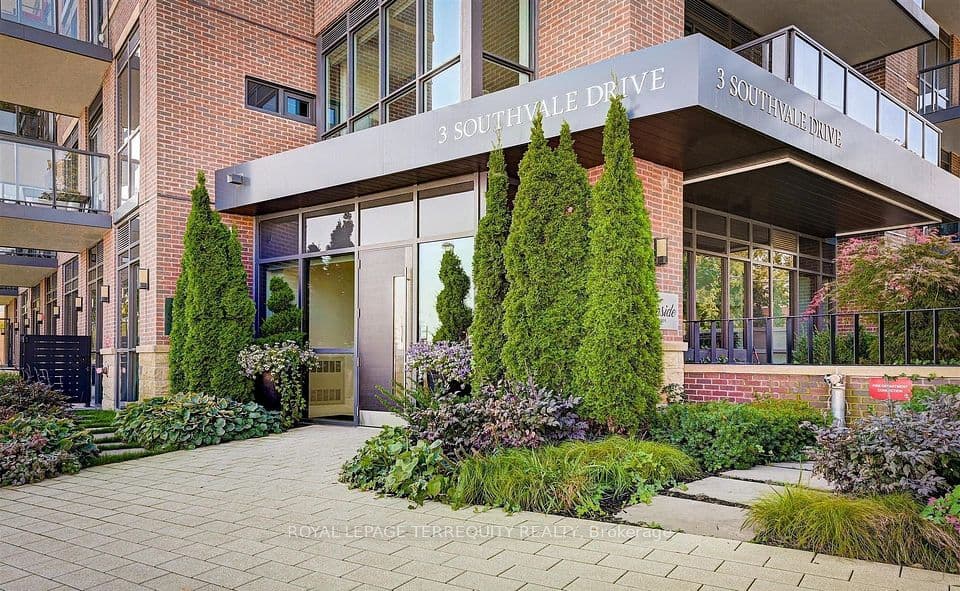 3 Southvale Drive 401, Toronto, ON M4G 1G1 – photo 3