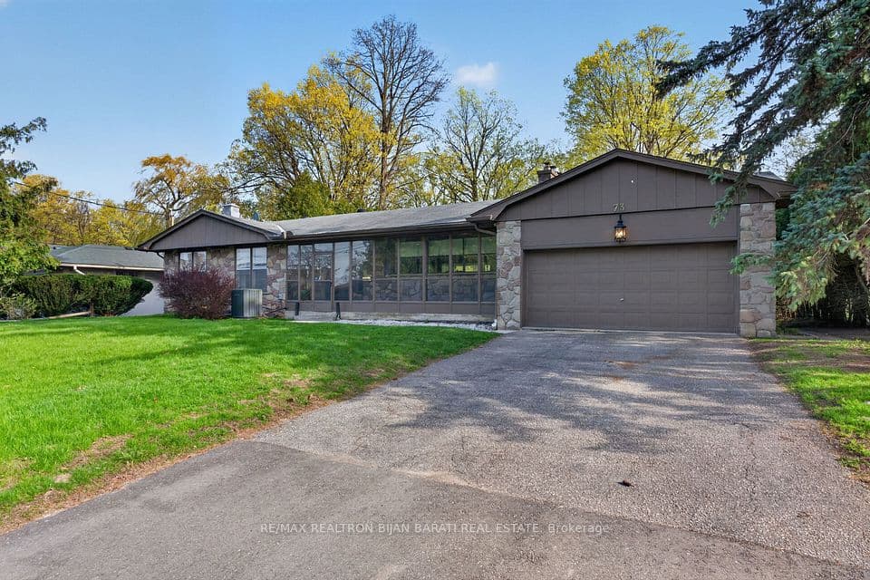 73 Forest Grove Drive, Toronto, ON M2K 1Z4 – photo 2