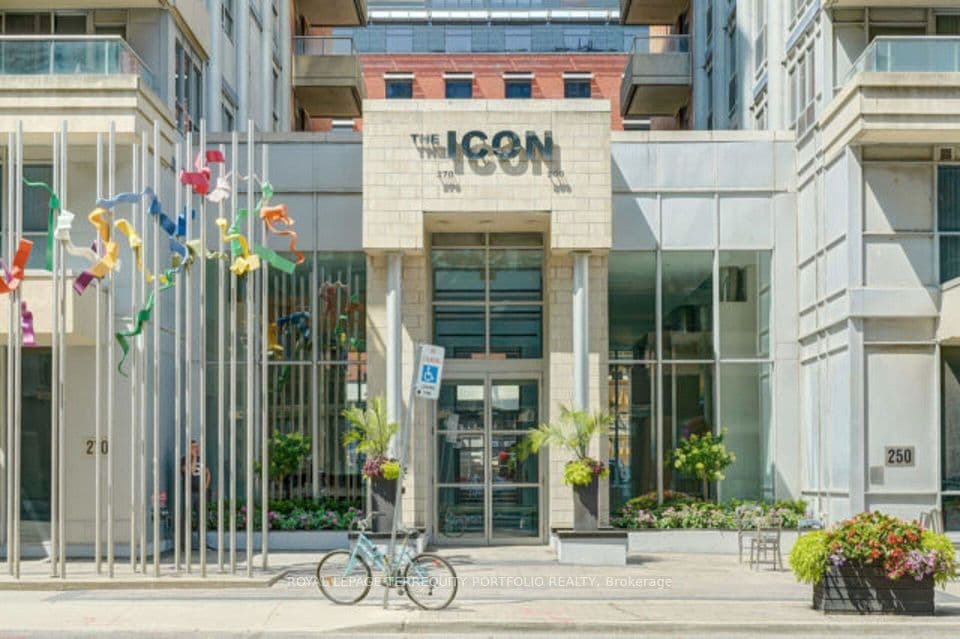 250 Wellington Street W 635, Toronto, ON M5V 3P6 – photo 2