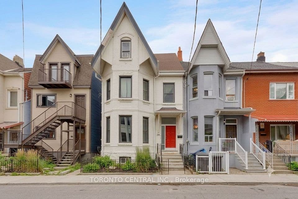 24 Manning Avenue, Toronto, ON M6J 2K4 – main photo