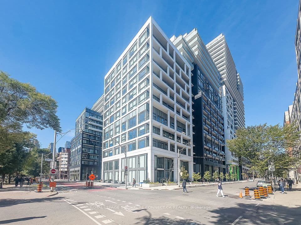 60 Princess Street 103, Toronto, ON M5A 2C7 – main photo