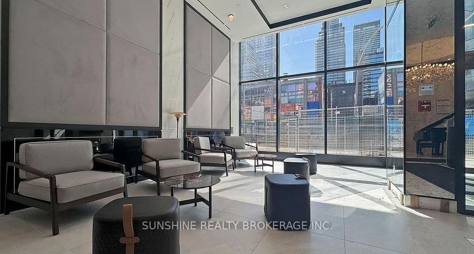8 Wellesley Street W 1901, Toronto, ON M4Y 0J5 – photo 3