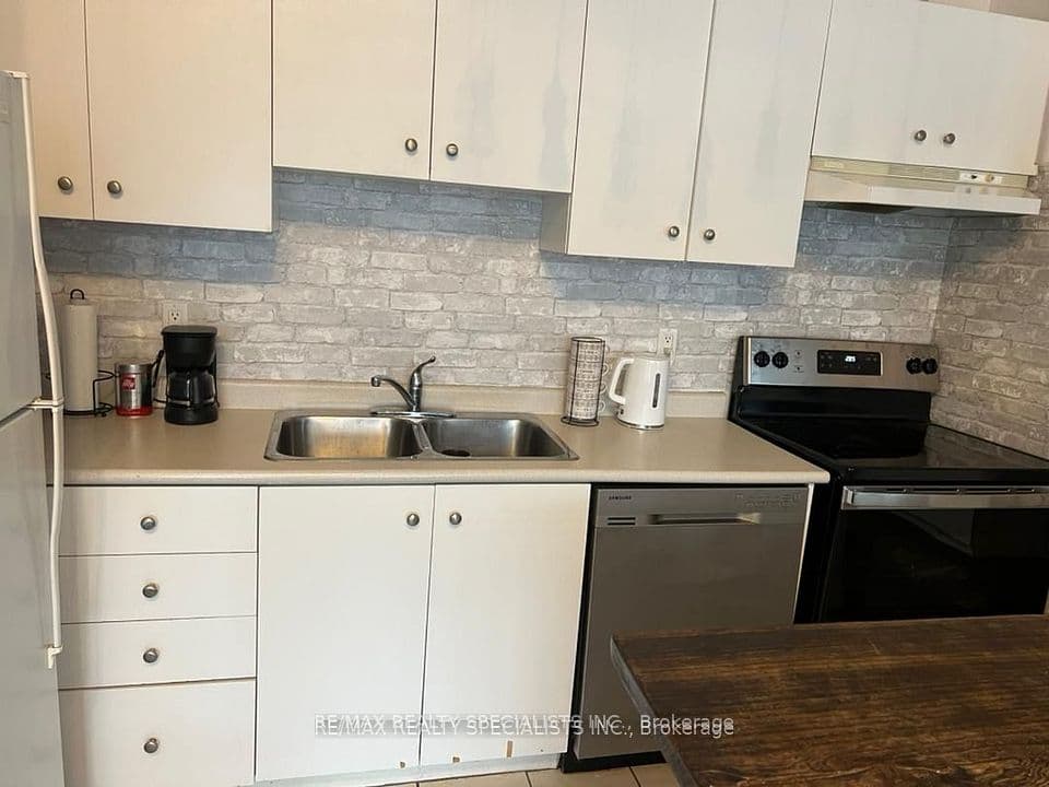 700 King Street W 519, Toronto, ON M5V 2Y6 – photo 3